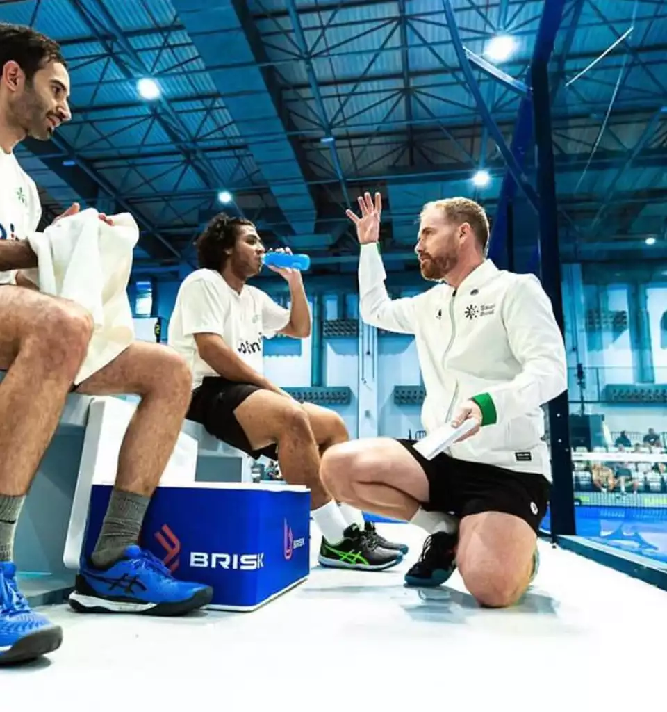 Coach Jorge Bellmont